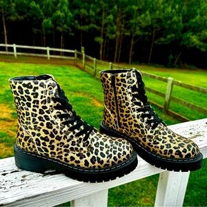 Glitter Leopard Print Boot